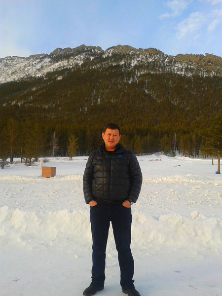 Алмас Нугуманов