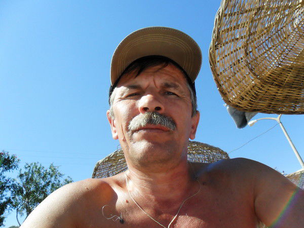 Виктор Долголенко