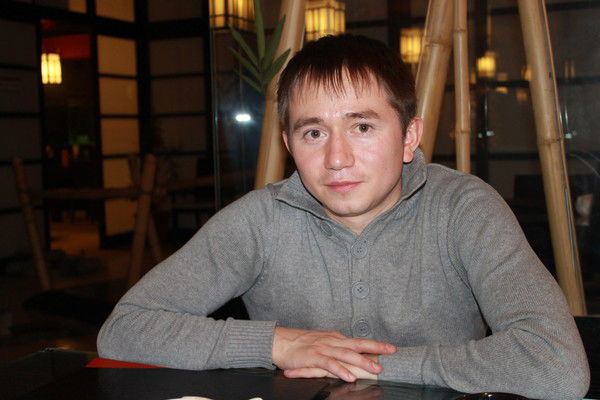 Нияз Азизов