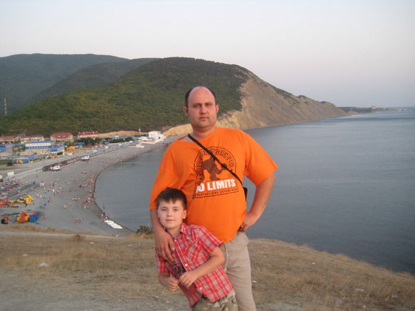 Миша Бояров