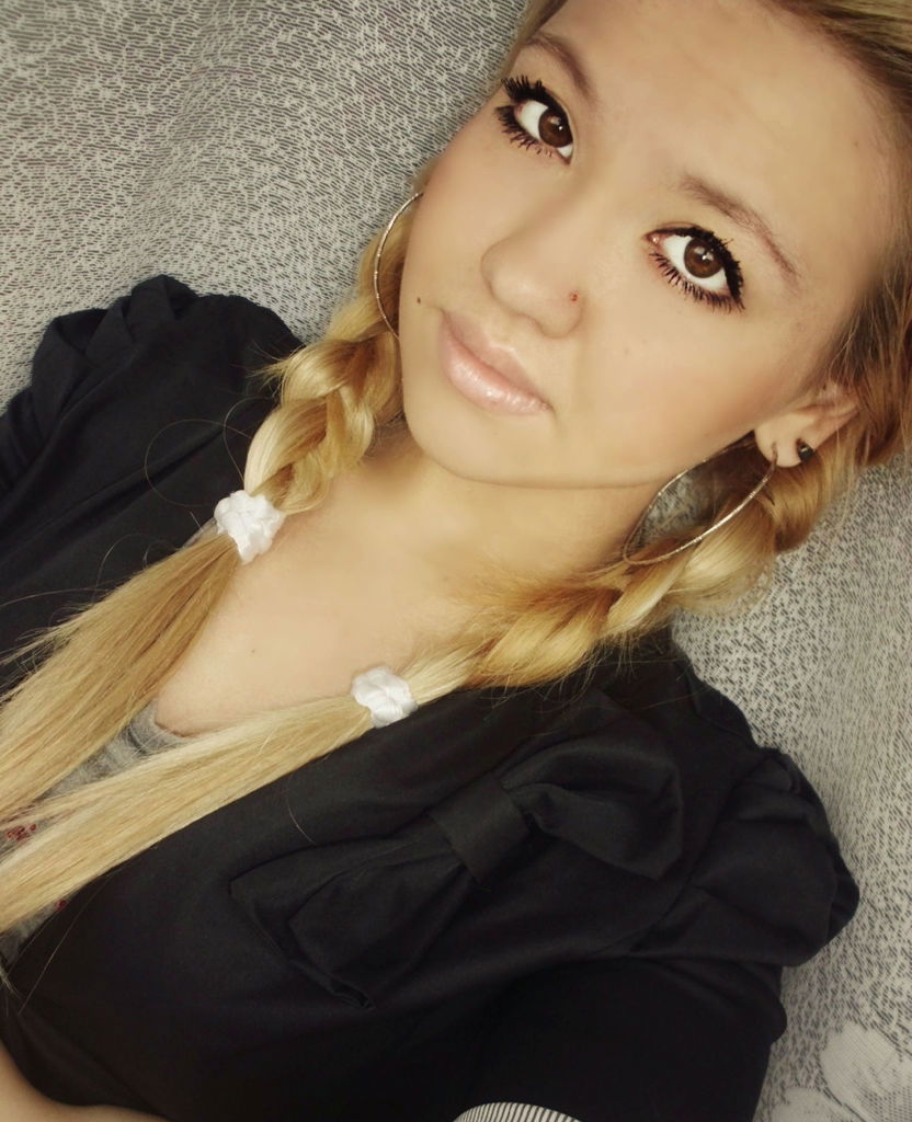 Анна Зырянова