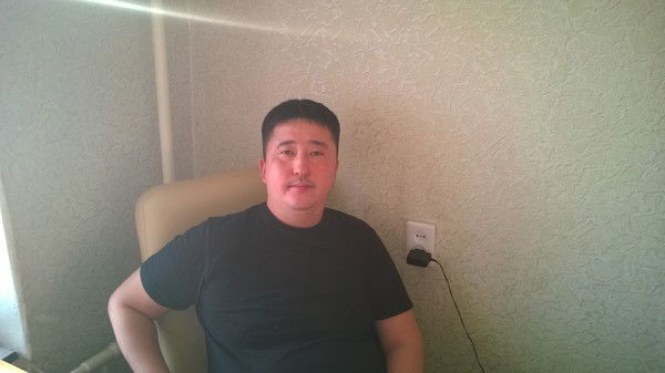 Талгат Есимханов