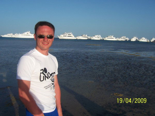 Максим Воронин