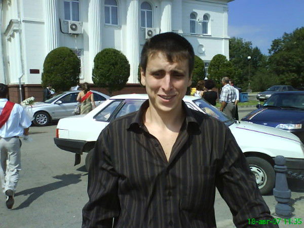 Константин Колесников