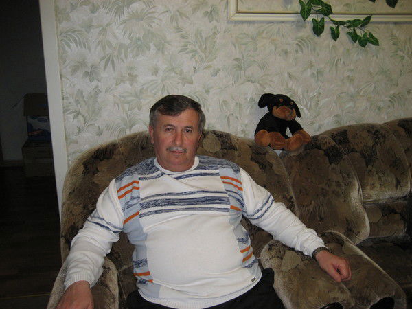 Леонид Рыбаковский