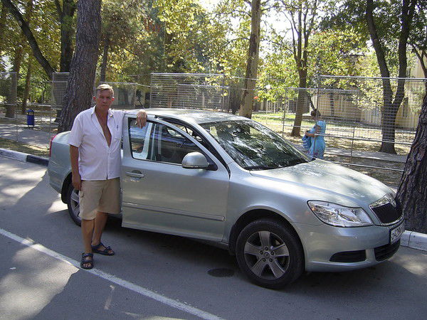 Виктор Ломакин