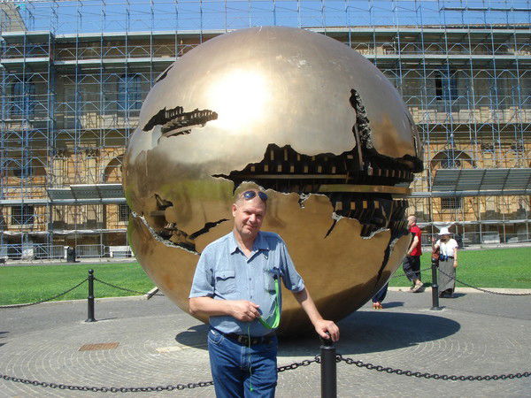 Андрей Епифанов