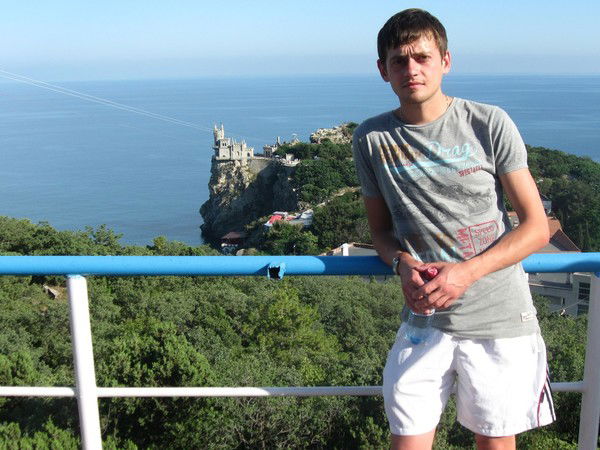 Денис Стреш