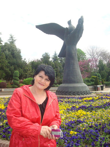 Сурия Тухиева