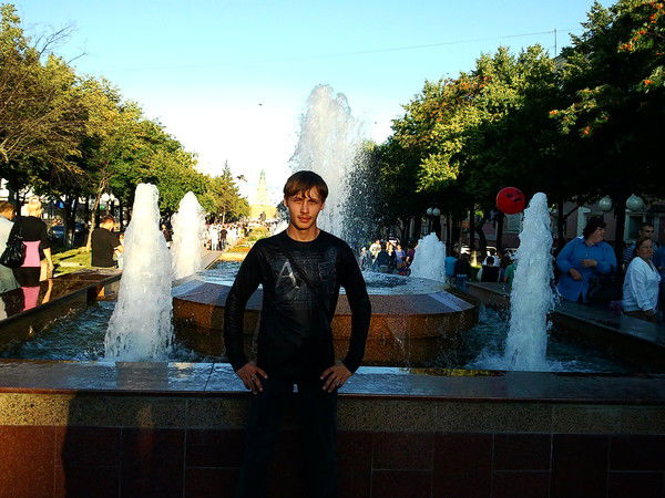 Юрий Иванов