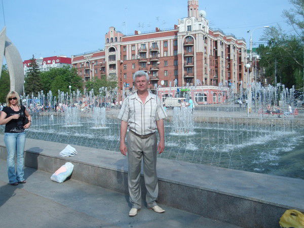 Александр Павельев