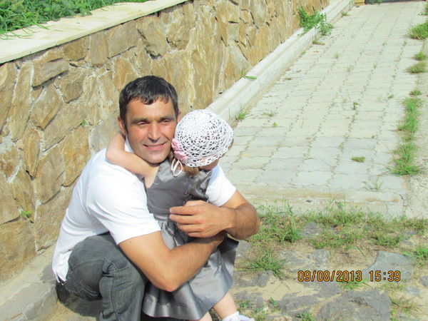 Александр Безруков