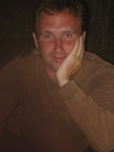 Роман Сахарцев