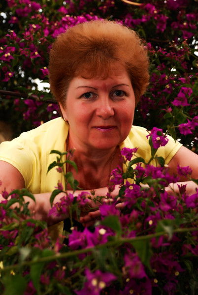 Елена Хаирова