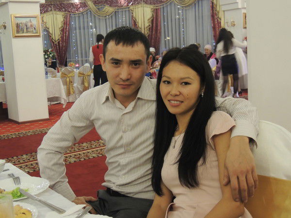 Назерке Алмат