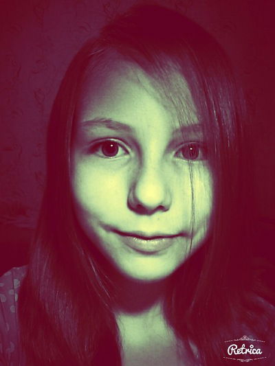 Аня Худолей