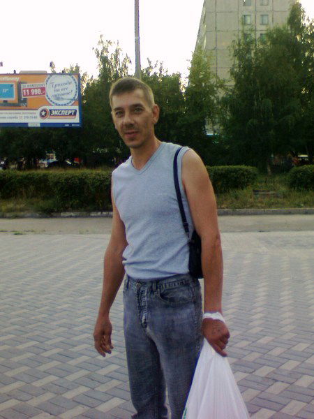 Андрей Стешенко