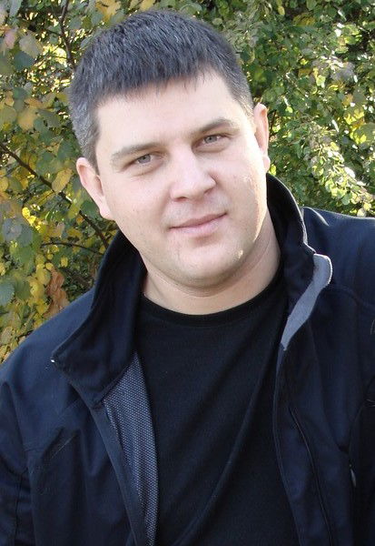 Дмитрий Безценный