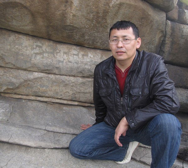 Есбол Сансызбаев