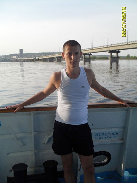 Евгений Тихомиров