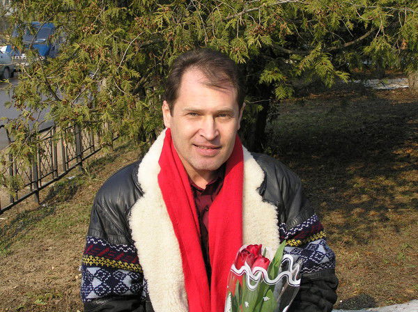 Александр Бражник