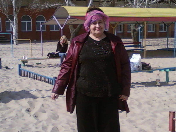 Анна Литвинова