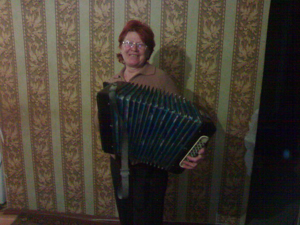 Оля Арзютова