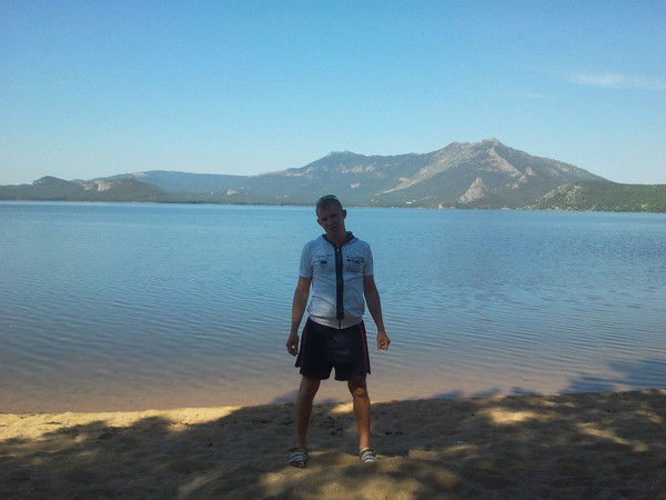 Анатолий Казаков