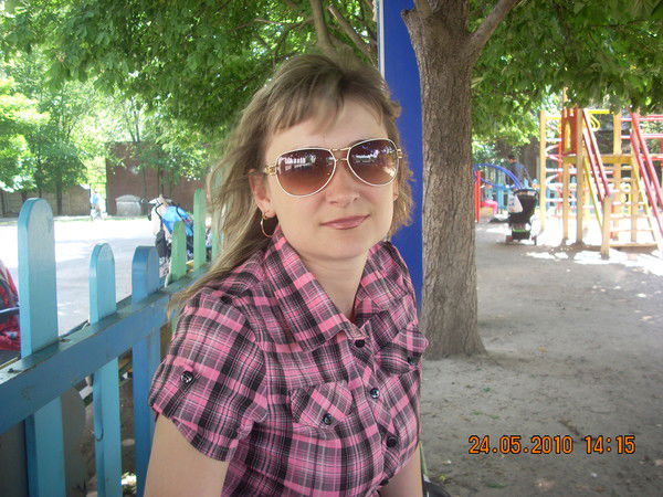 Елена Адамова