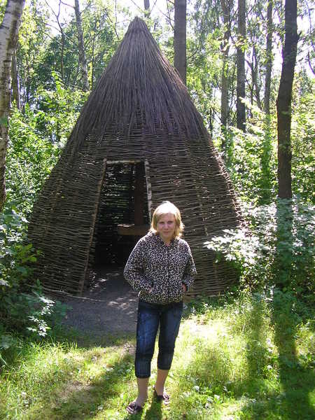 Людмила Леоненко