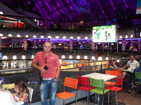 Игорь Литвинов