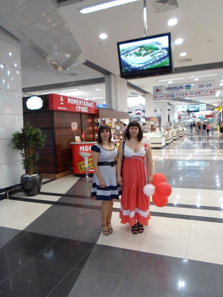 Юлия Хмелевая