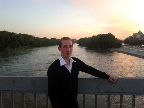 Максим Шумков