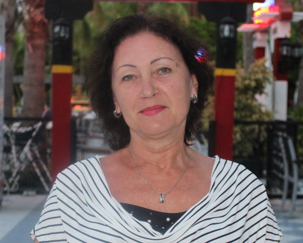 Галина Сняткова