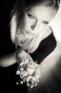 Ариана Папаризу