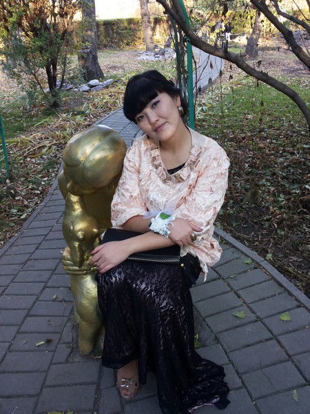 Анар Карибаева