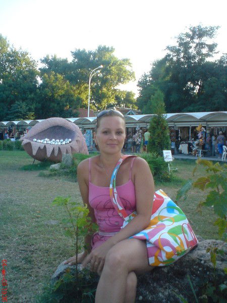 Елена Попова