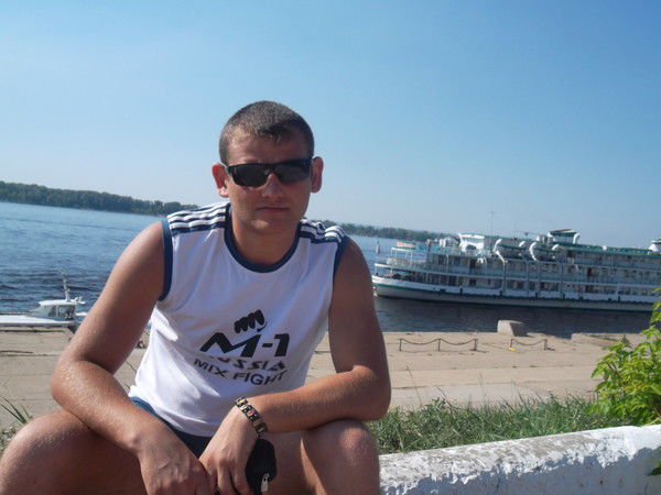 *** **виктор** ***