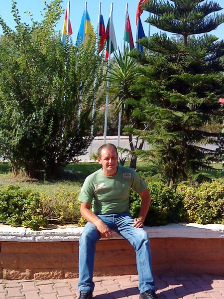 Михаил Зинов