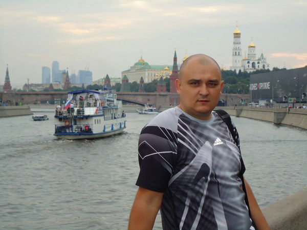 Сергей Степанов