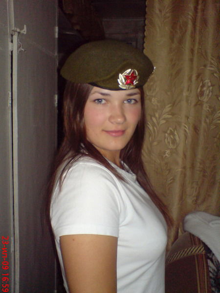 Оля Петухова