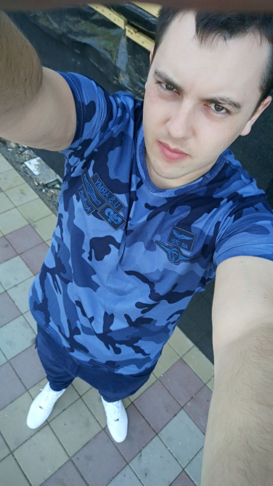 Влад Лотарев