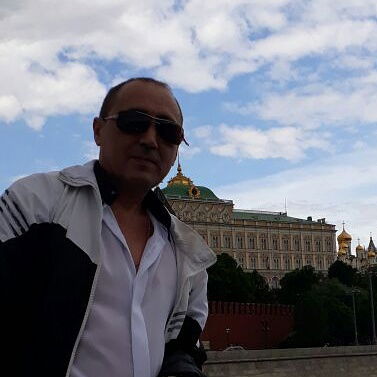 Александр Левенец