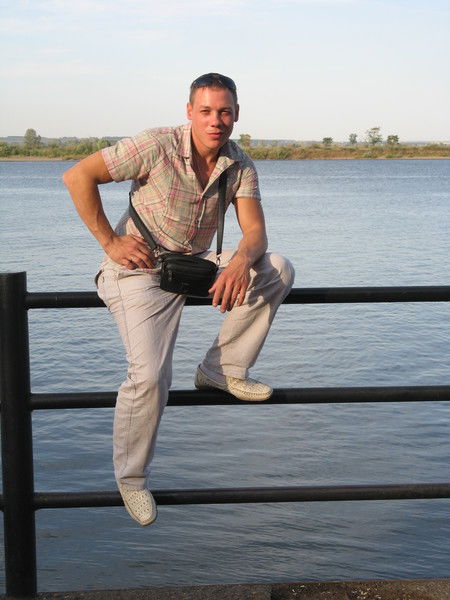 Дмитрий Суриков