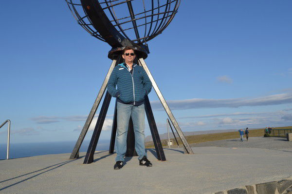 Игорь Сухов