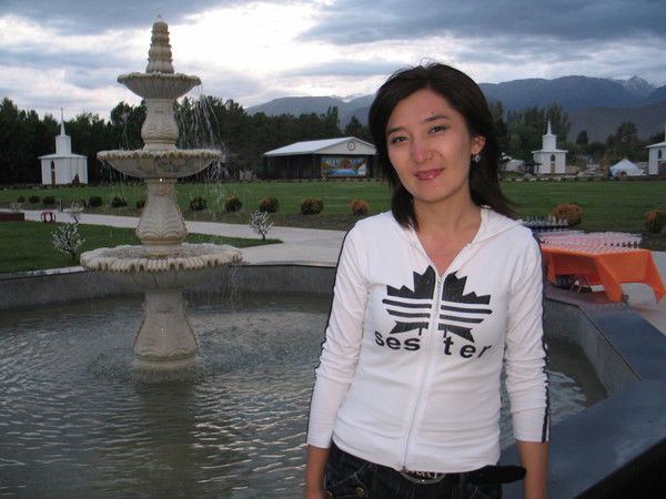 Айжамал Досматова