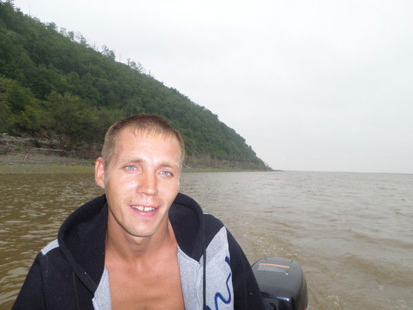 Николай Кузнецов