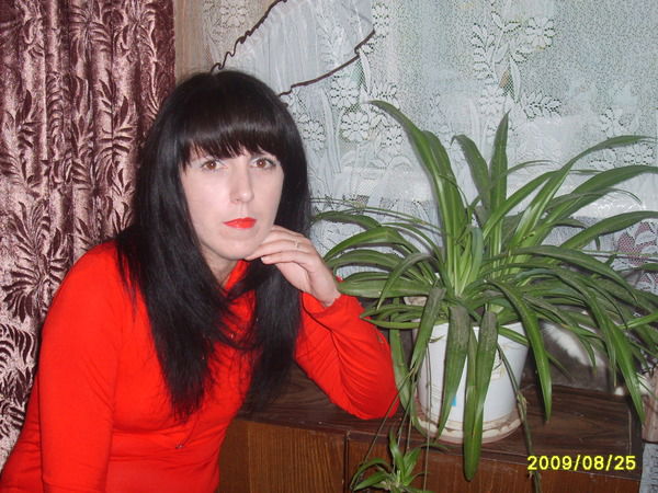 Елена Богучарская