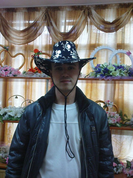 Дмитрий Хурасев