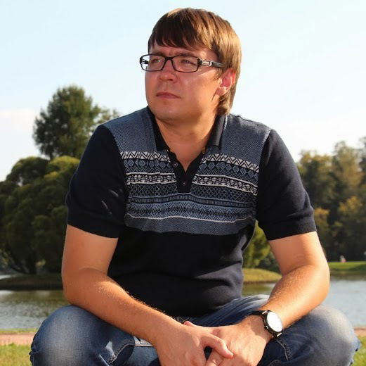 Андрей Енин